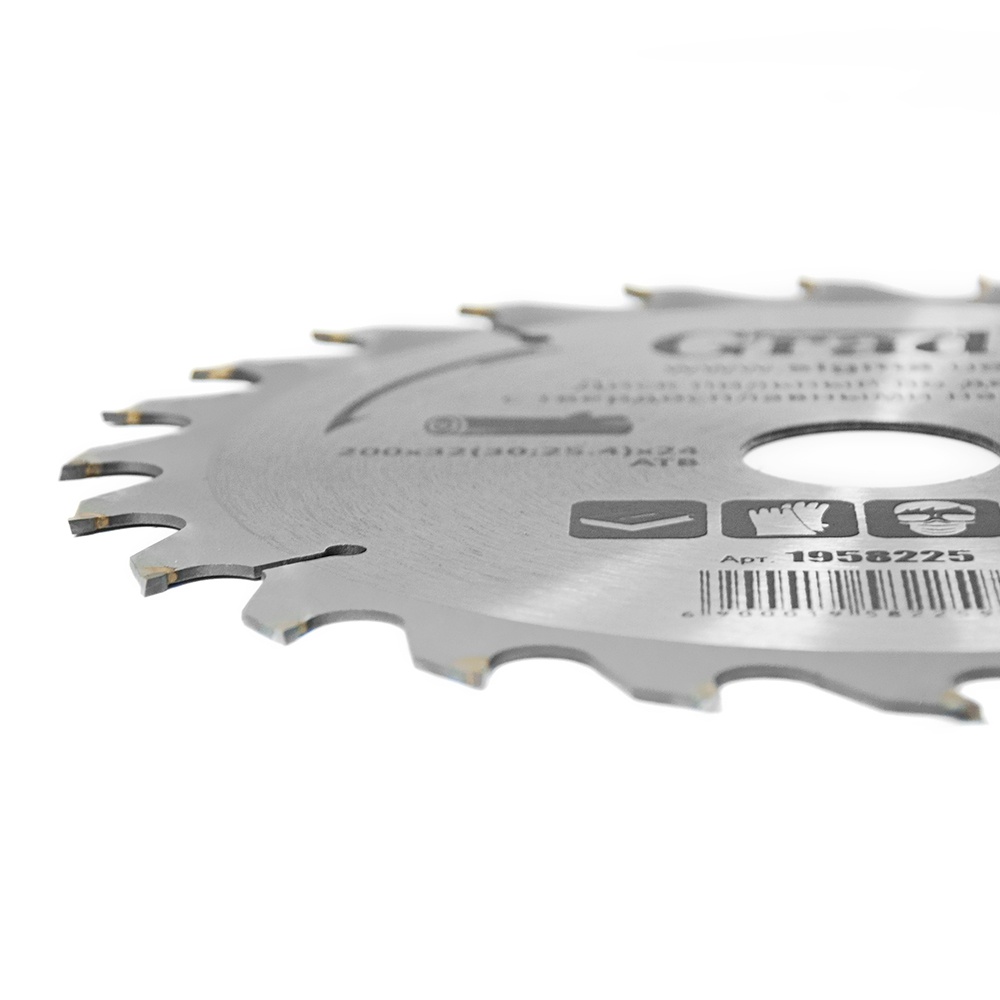 Диск пиляльний по дереву Grad з твердосплавними напайками Ø200 x 32 (30, 25.4) x 24Т, 7000об/хв