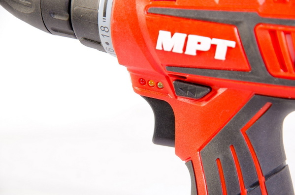 Дрель-шуруповерт MPT аккумуляторный MCDT1216.B1 12 В 1.5 А·ч