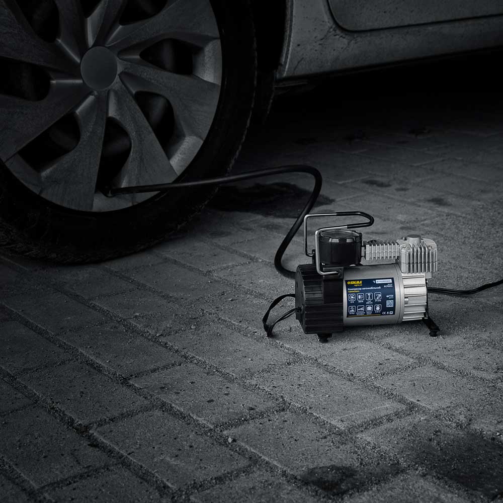 Компрессор автомобильный Sigma автостоп 12В 180Вт 15А 35л/мин 10бар сумка, переходник на клеммы