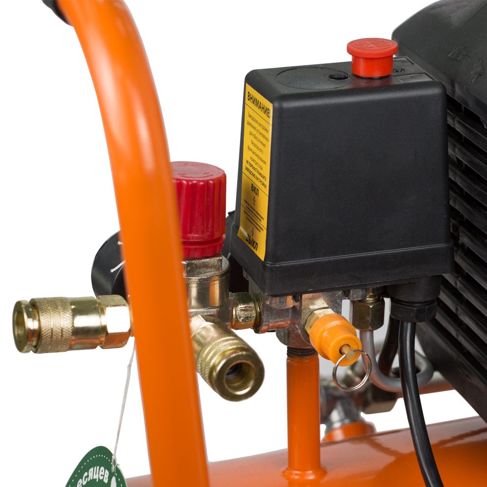 Компрессор Grad одноцилиндровый 1.5кВт 196л/мин 8бар 50л (2 крана)