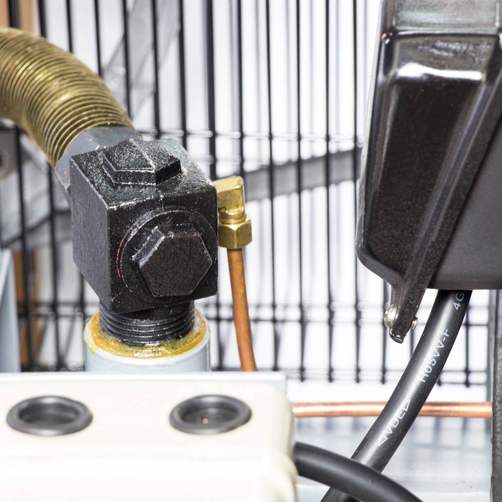 Компрессор Sigma двухцилиндровый ременный (II) 380В 4кВт 678л/мин 10бар 100л 2 крана