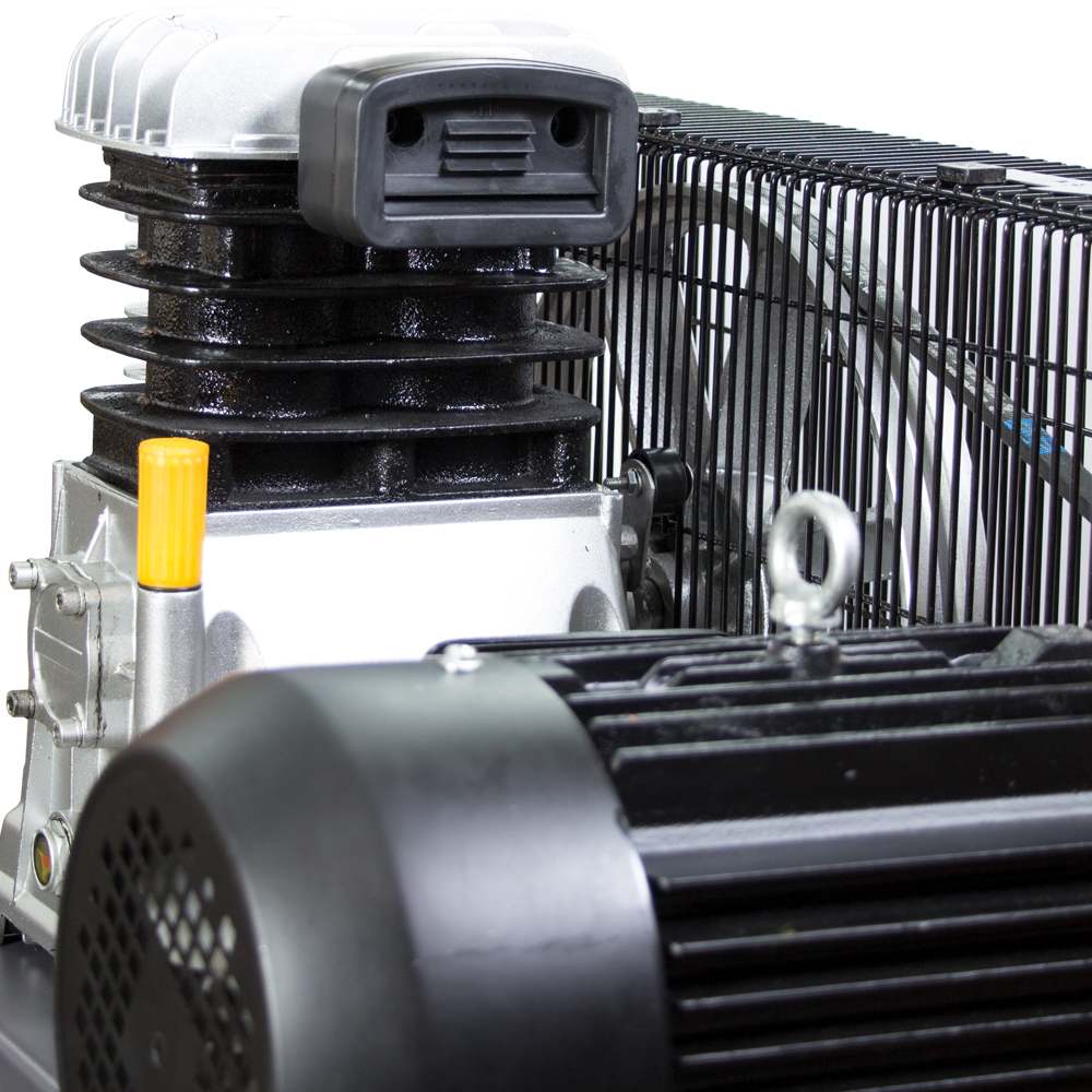 Компрессор Sigma Refine двухцилиндровый ременный (II) 380В 3кВт 550л/хв 10бар 150л 2 крана