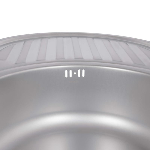 Кухонная мойка Brinex 7750 0,8 мм Satin (BRIN7750SAT08)