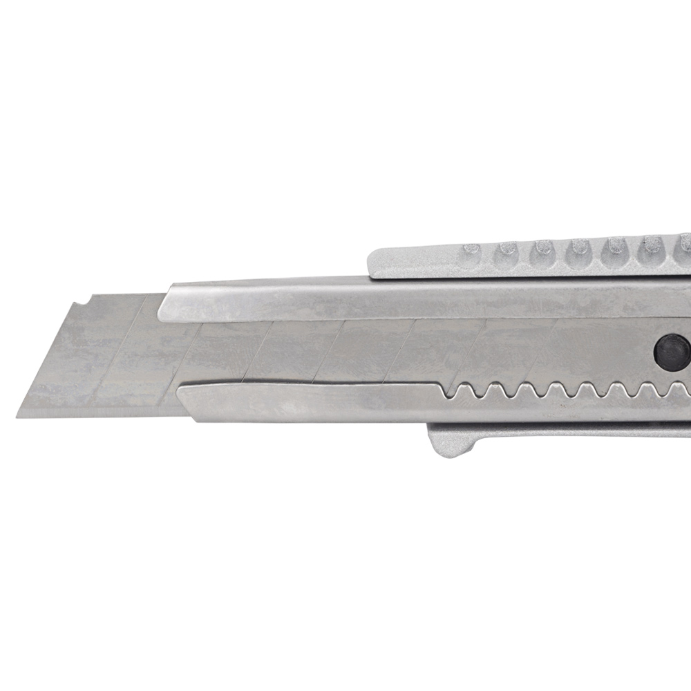 Ніж сегментний Grad лезо 18 мм корпус металевий гвинтовий замок