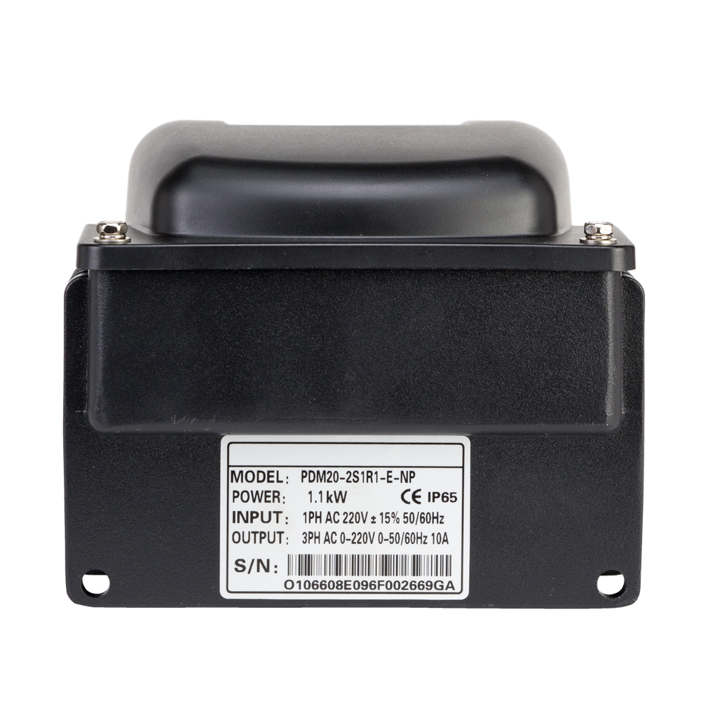 Перетворювач частоти Leo 1~220В x 3~220В 0.75-1.1кВт 3.0