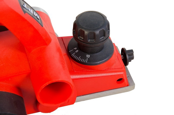 Рубанок электрический MPT MPL8205 560 Вт