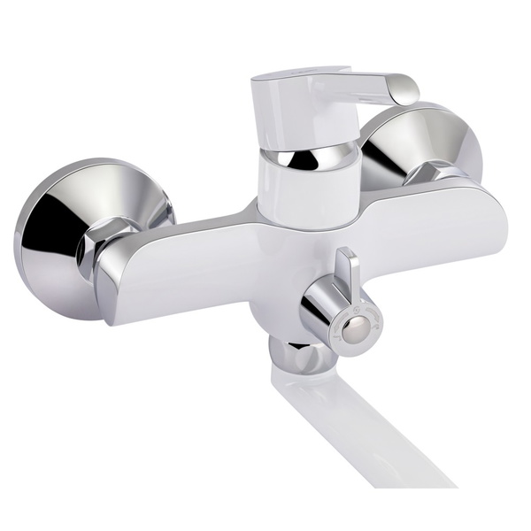 Смеситель для ванны Qtap Grand с поворотным изливом (c душевым гарнитуром) Chrome/White (QTGRAWCR005)