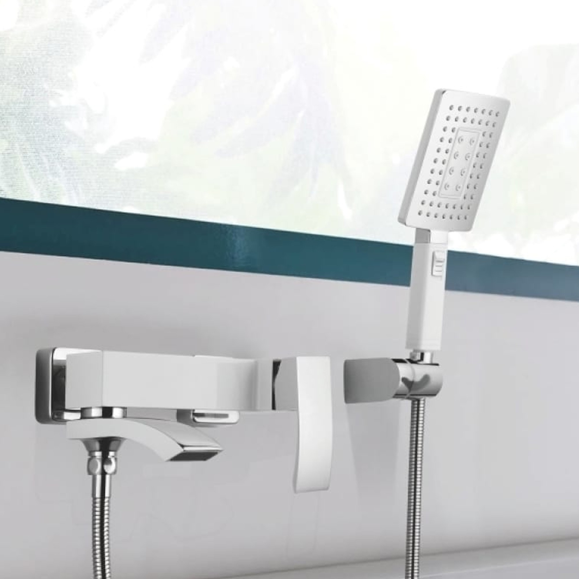 Змішувач для ванни Qtap Swan Cascada з поворотним виливом (з душовим гарнітуром) Chrome (QTSWA260CRM45565)