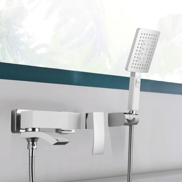 Смеситель для ванны Qtap Swan Cascada с поворотным изливом (c душевым гарнитуром) Chrome (QTSWA260CRM45565)