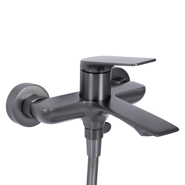 Смеситель для ванны Qtap Vlasta New (c душевым гарнитуром) Gunmetal Black PVD (QTVLA259GMB45643)